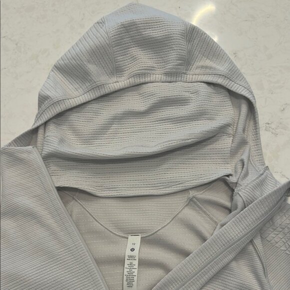 Lululemon Athletica Cream Polo Collar Blouse - Picture 5 of 5